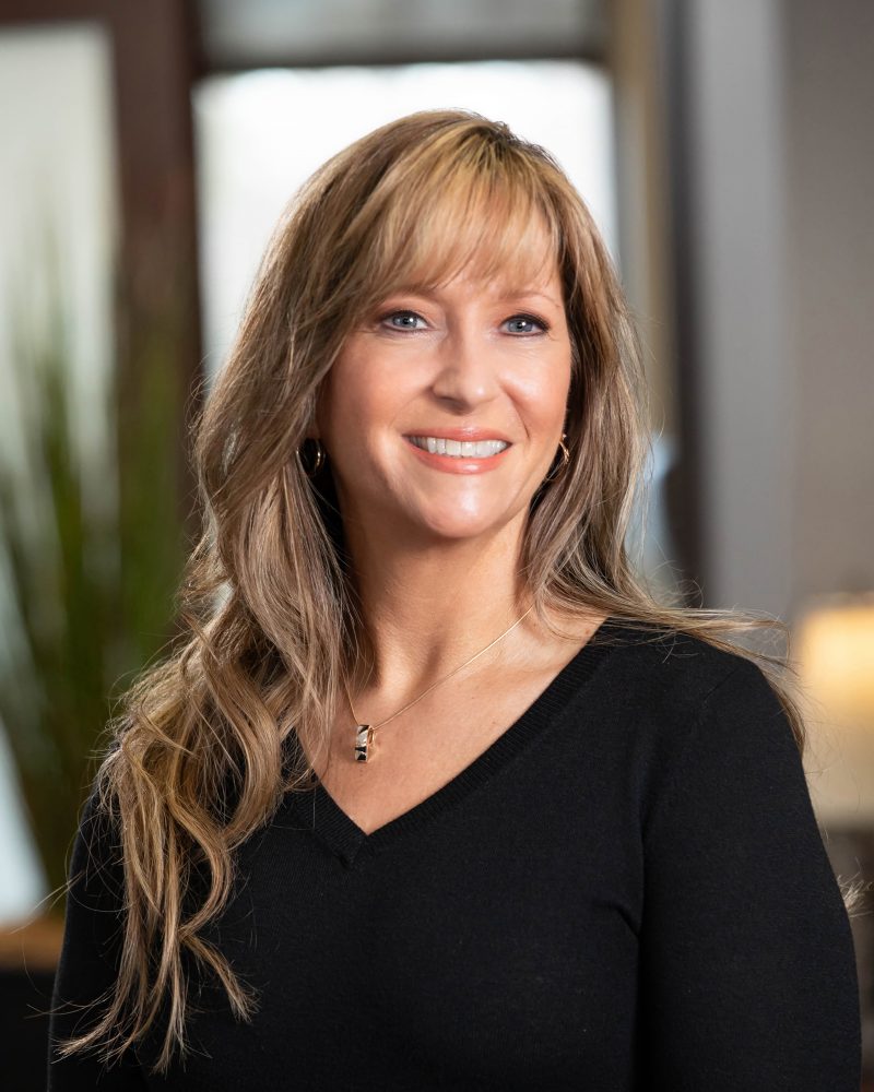 Sarah Renzetti Our People - Reilly, Penner & Benton